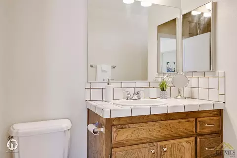 18000 Hambletonian Dr, Tehachapi, CA 93561 photo 14
