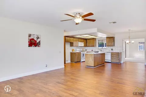 18000 Hambletonian Dr, Tehachapi, CA 93561 photo 33