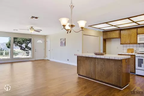 18000 Hambletonian Dr, Tehachapi, CA 93561 photo 26