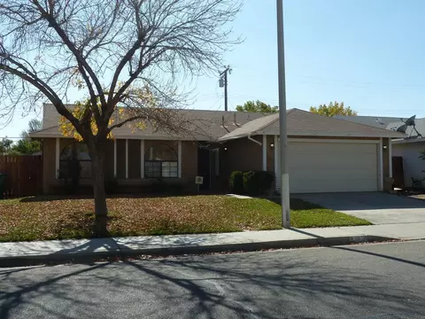 1424 W Avenue H8, Lancaster, CA 93534 photo 1