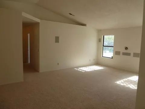 1424 W Avenue H8, Lancaster, CA 93534 photo 8