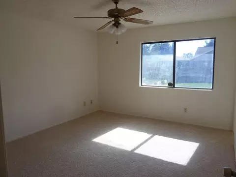 1424 W Avenue H8, Lancaster, CA 93534 photo 15