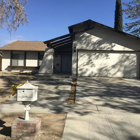 37450 3rd St E, Palmdale, CA 93550 photo 1