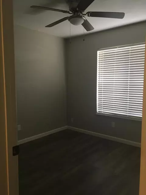 37450 3rd St E, Palmdale, CA 93550 photo 14