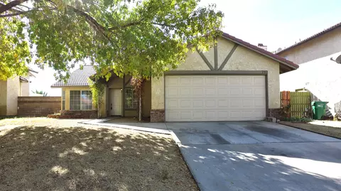 710 E Avenue J10, Lancaster, CA 93535 photo 3