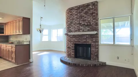 710 E Avenue J10, Lancaster, CA 93535 photo 11