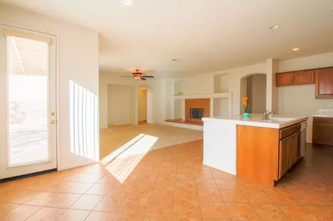 43631 Windrose Pl, Lancaster, CA 93536 photo 14