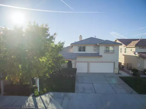 43631 Windrose Pl, Lancaster, CA 93536 photo 1