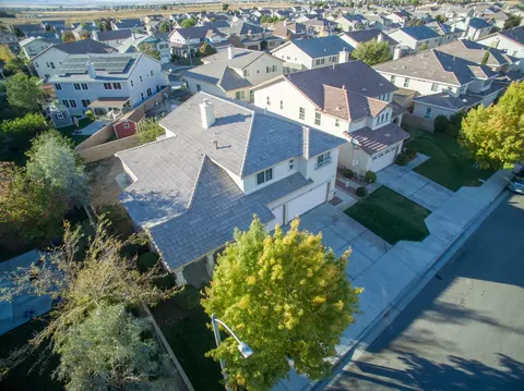 43631 Windrose Pl, Lancaster, CA 93536 photo 3