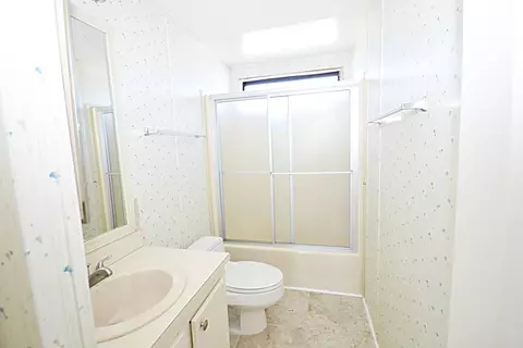 1700 Fall Ct, Rosamond, CA 93560 photo 17
