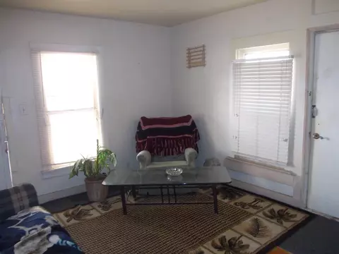 45128 Cedar Ave, Lancaster, CA 93534 photo 4
