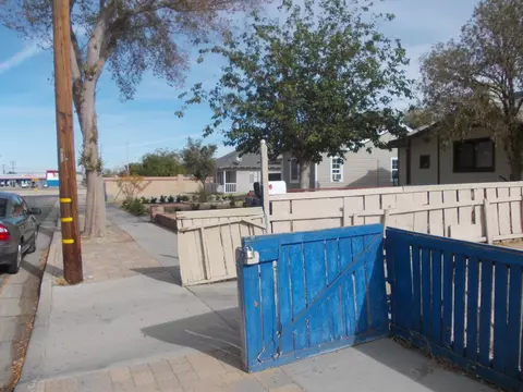 45128 Cedar Ave, Lancaster, CA 93534 photo 10