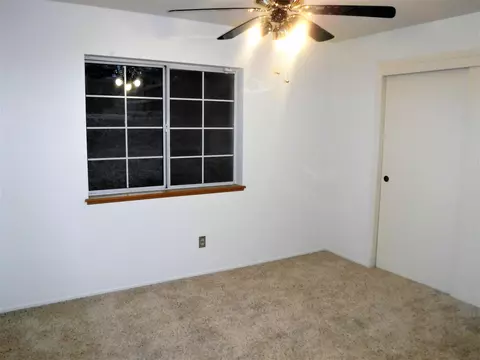 20928 Ridgeway Dr, Tehachapi, CA 93561 photo 10