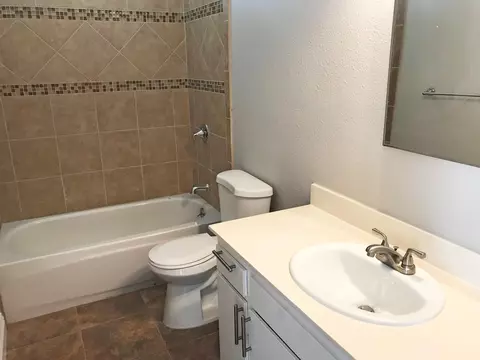 43340 Echard Ave, Lancaster, CA 93536 photo 9