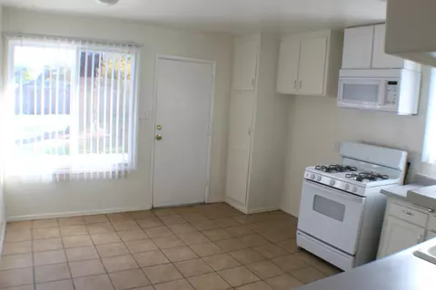 44140 Date Ave, Lancaster, CA 93534 photo 12