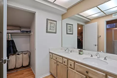 1043 E Kildare St, Lancaster, CA 93535 photo 13