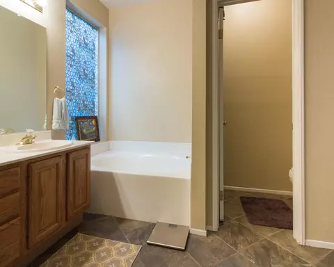 43323 Sawgrass Ln, Lancaster, CA 93536 photo 13