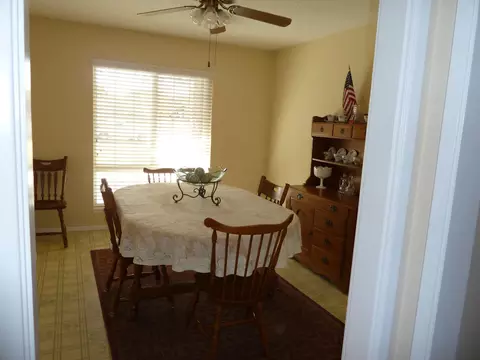 2707 Safe Cir, Lancaster, CA 93536 photo 15