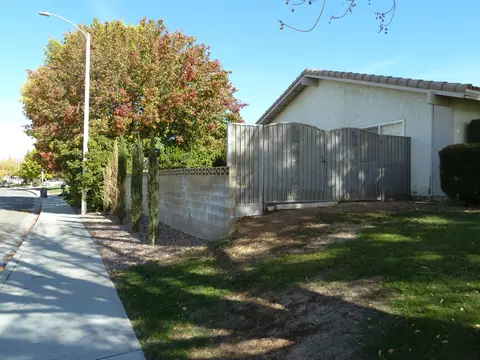 2707 Safe Cir, Lancaster, CA 93536 photo 4