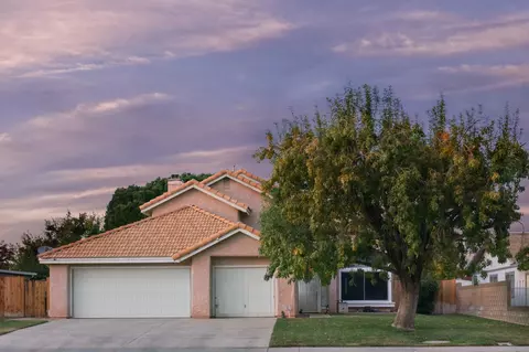 2149 Morningside Ave, Lancaster, CA 93535 photo 1
