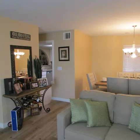 3831 Balmont St, Lancaster, CA 93536 photo 13