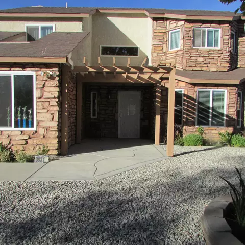 3831 Balmont St, Lancaster, CA 93536 photo 5