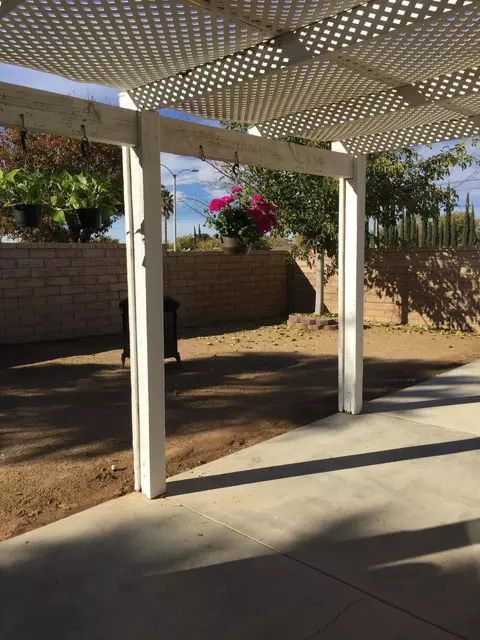 37165 E 29th Pl, Palmdale, CA 93550 photo 11