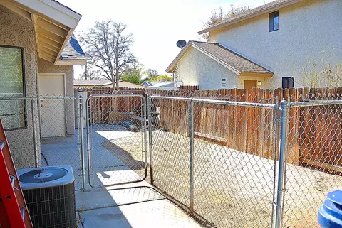 645 E Kettering St, Lancaster, CA 93535 photo 19