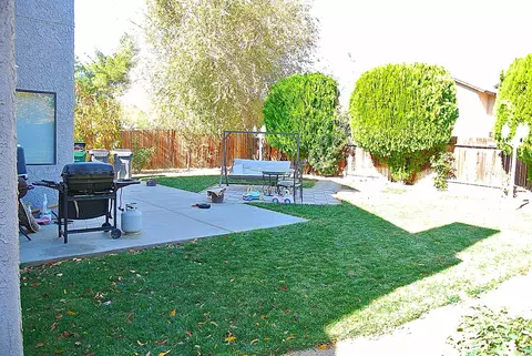 645 E Kettering St, Lancaster, CA 93535 photo 17