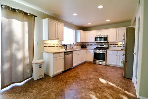 45652 Trafalgar Dr, Lancaster, CA 93534 photo 6
