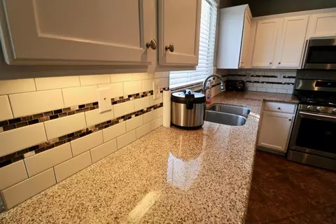 45652 Trafalgar Dr, Lancaster, CA 93534 photo 8