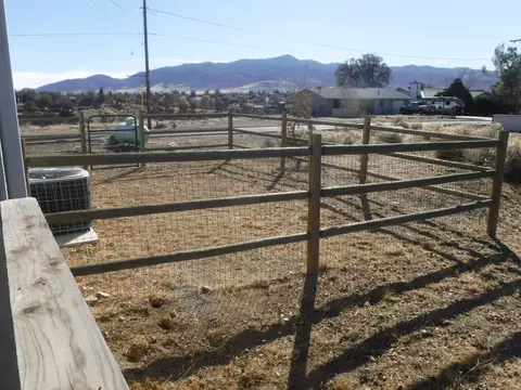 23009 Monroe Ln, Tehachapi, CA 93561 photo 24