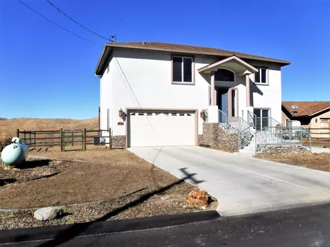 23009 Monroe Ln, Tehachapi, CA 93561 photo 3