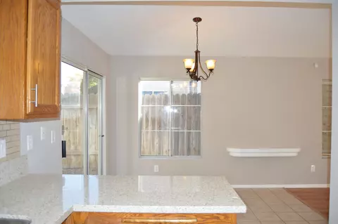 40214 Cantara Dr, Palmdale, CA 93550 photo 11