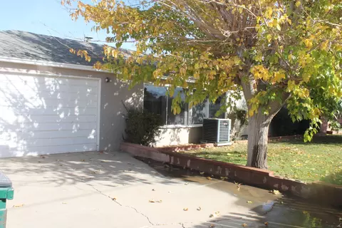 38705 15th St E, Palmdale, CA 93550 photo 28