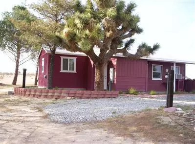20219 E Avenue J8, Lancaster, CA 93535 photo 1