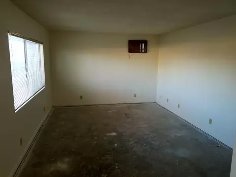 334 Lancaster Blvd E, Lancaster, CA 93535 photo 10