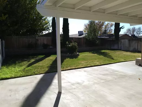 2754 E Lingard St, Lancaster, CA 93535 photo 22