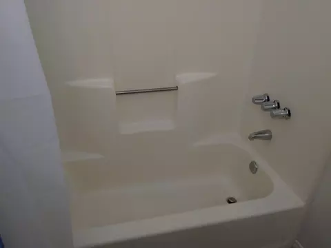 2754 E Lingard St, Lancaster, CA 93535 photo 14
