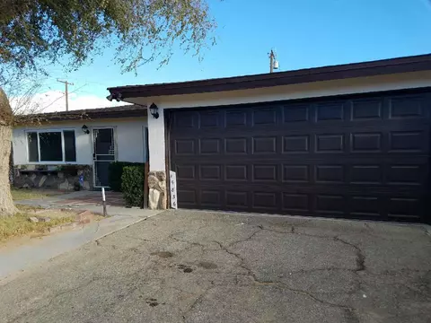 15836 Rexroth St, Mojave, CA 93501 photo 3
