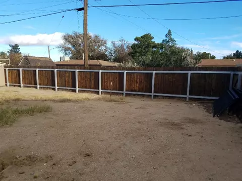 15836 Rexroth St, Mojave, CA 93501 photo 9