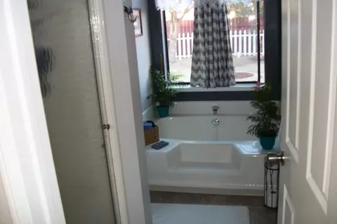 1035 E Justin Ct, Lancaster, CA 93535 photo 7