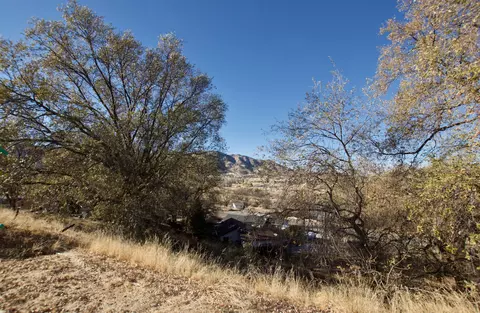 22461 Vaquero Dr, Tehachapi, CA 93561 photo 6