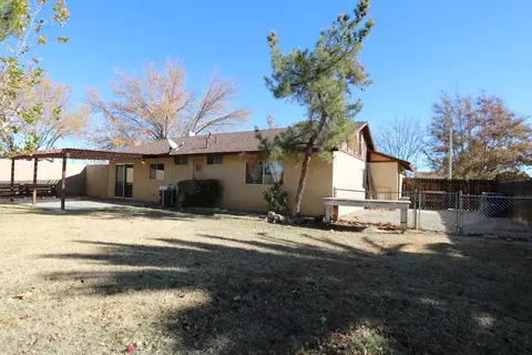 43847 Lively Ave, Lancaster, CA 93536 photo 16