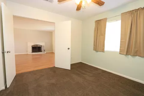 43847 Lively Ave, Lancaster, CA 93536 photo 9