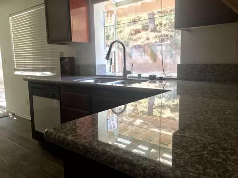 39357 Chalfont Ln, Palmdale, CA 93551 photo 4