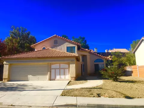 39357 Chalfont Ln, Palmdale, CA 93551 photo 1