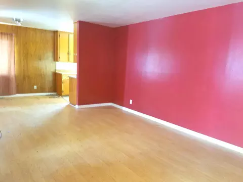 38521 36th St E, Palmdale, CA 93550 photo 2