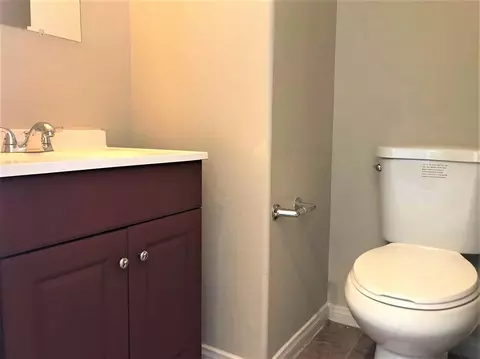 4237 Vahan Ct, Lancaster, CA 93536 photo 13