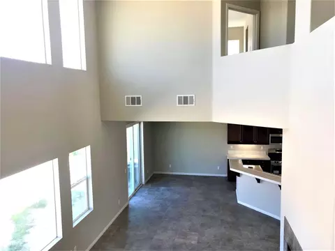 4237 Vahan Ct, Lancaster, CA 93536 photo 6
